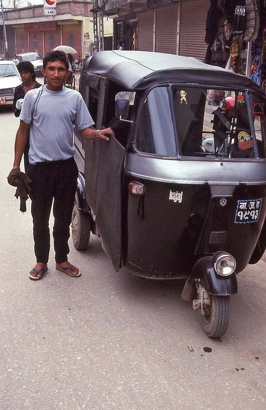 WT 1000 139-14 Nepal Kathmandu.jpg